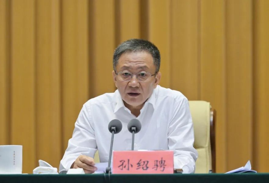 图片1 图片1